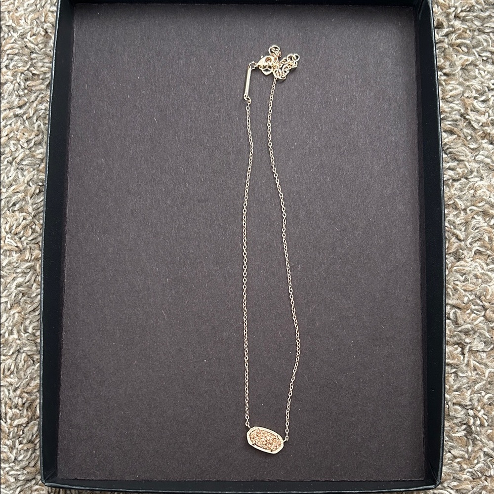 Kendra Scott Gold Pendant Necklace